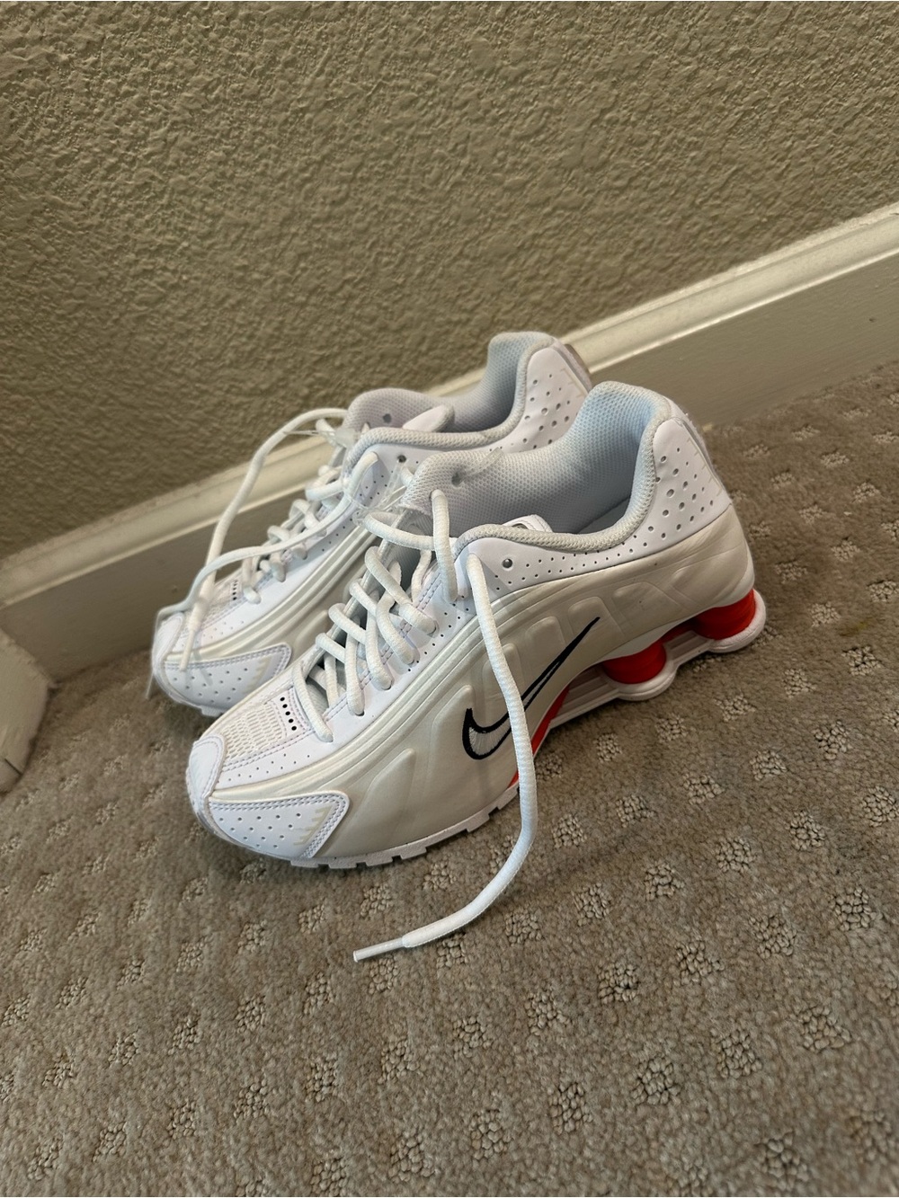 Nike ‎ White Shox Athletic Sneakers